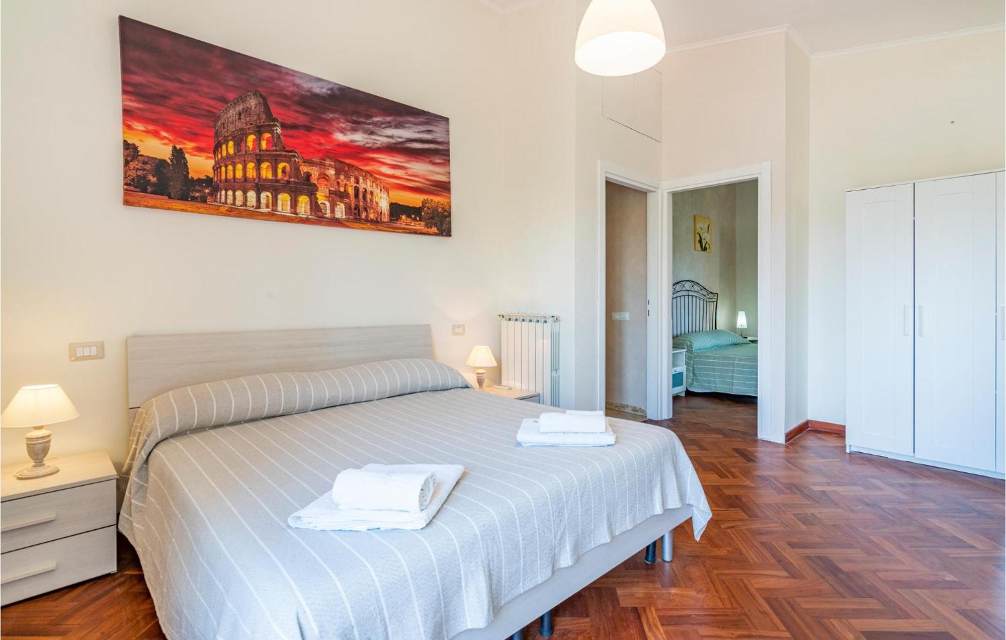 Beautiful Home In Fiumicino With Wifi Luaran gambar