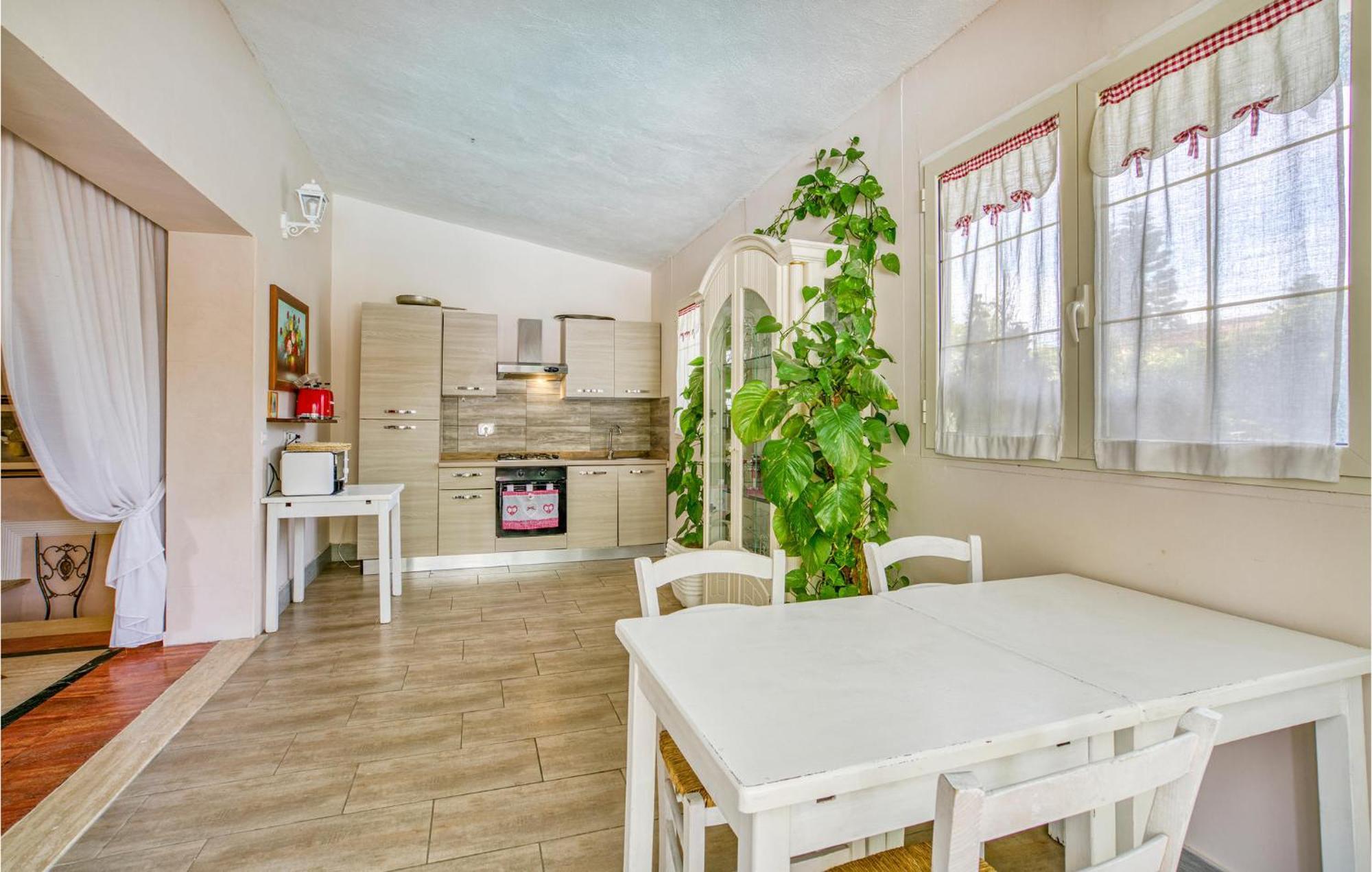 Beautiful Home In Fiumicino With Wifi Luaran gambar
