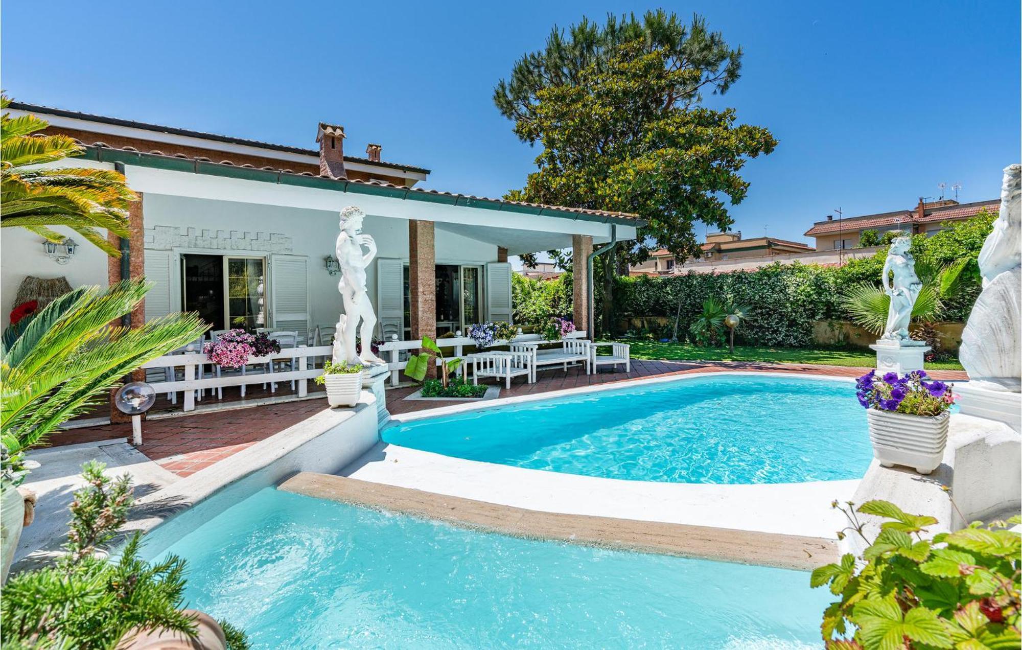 Beautiful Home In Fiumicino With Wifi Luaran gambar