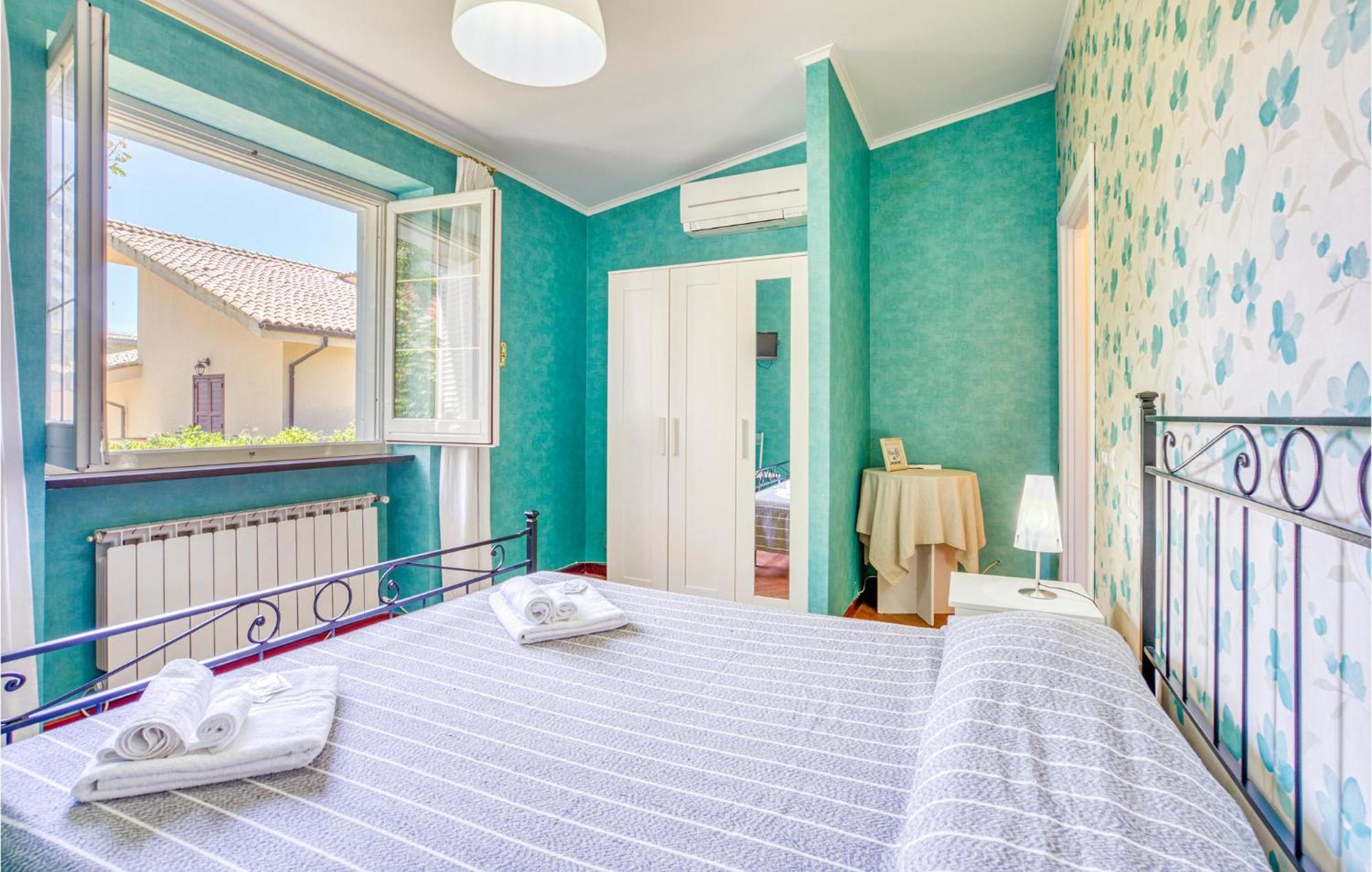 Beautiful Home In Fiumicino With Wifi Luaran gambar